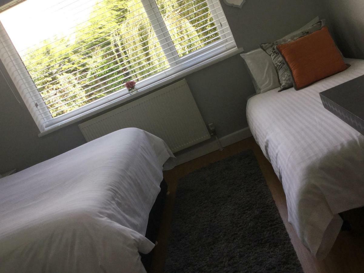 Bentleys Coast And Country B&B Lymington Exterior foto
